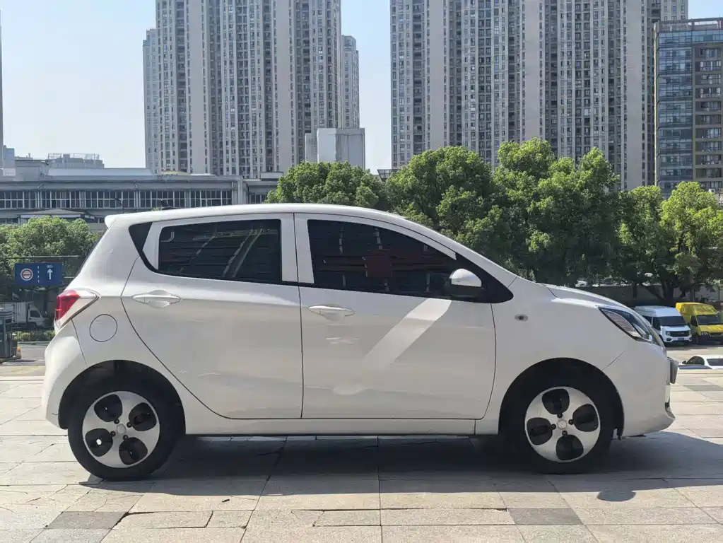 Changan Benben E-Star 2021 — фото 4