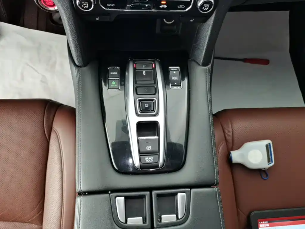 Honda UR-V 2019 — фото 14