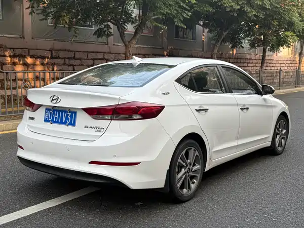 Hyundai Celesta 2016
