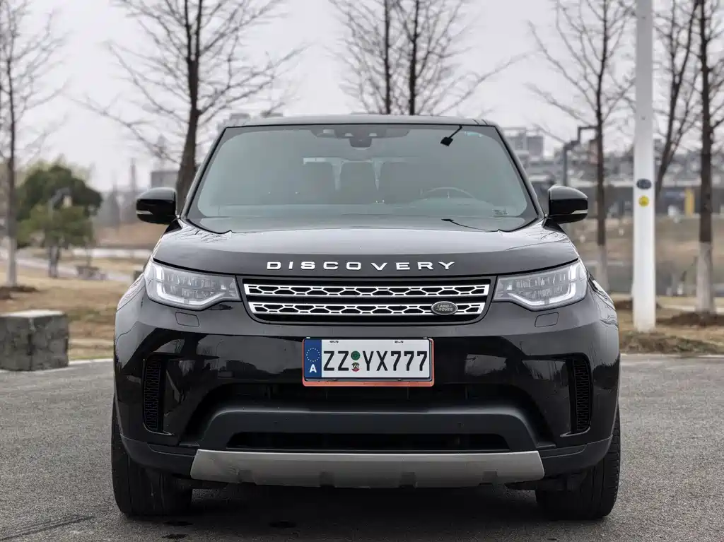 Land Rover Discovery 2018 — фото 2