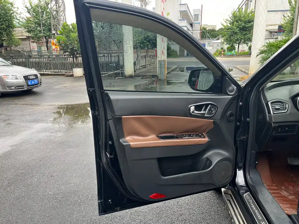 GAC Motor GS5 Super 2015 — фото 10