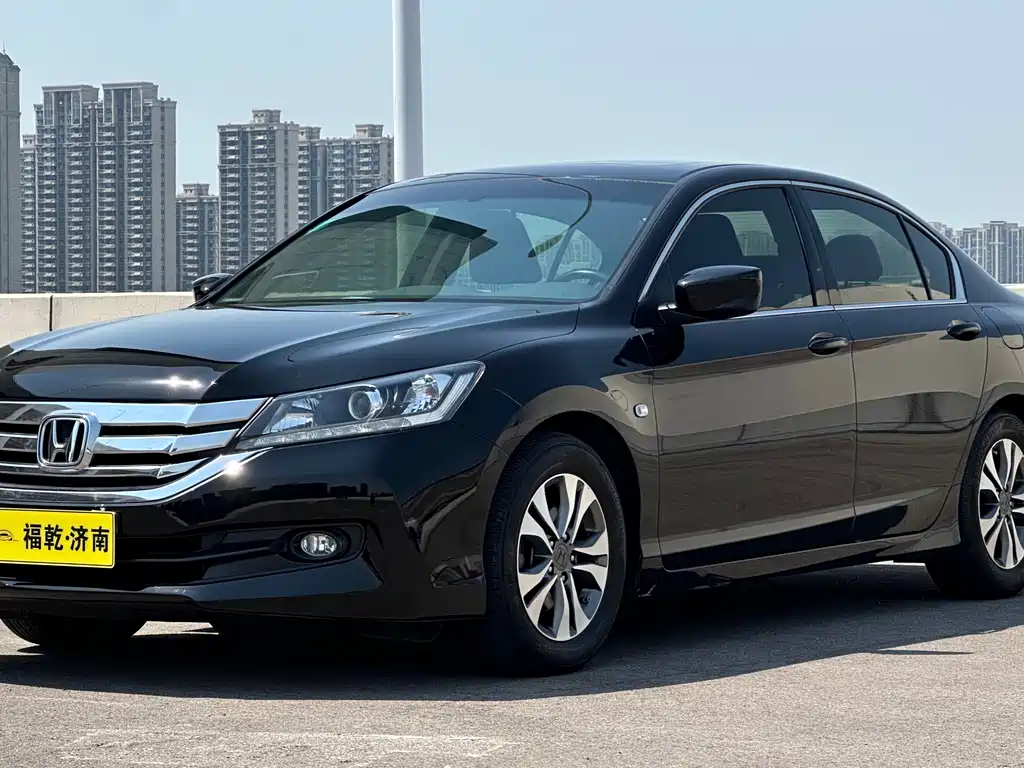 Honda Accord 2016 — фото 8