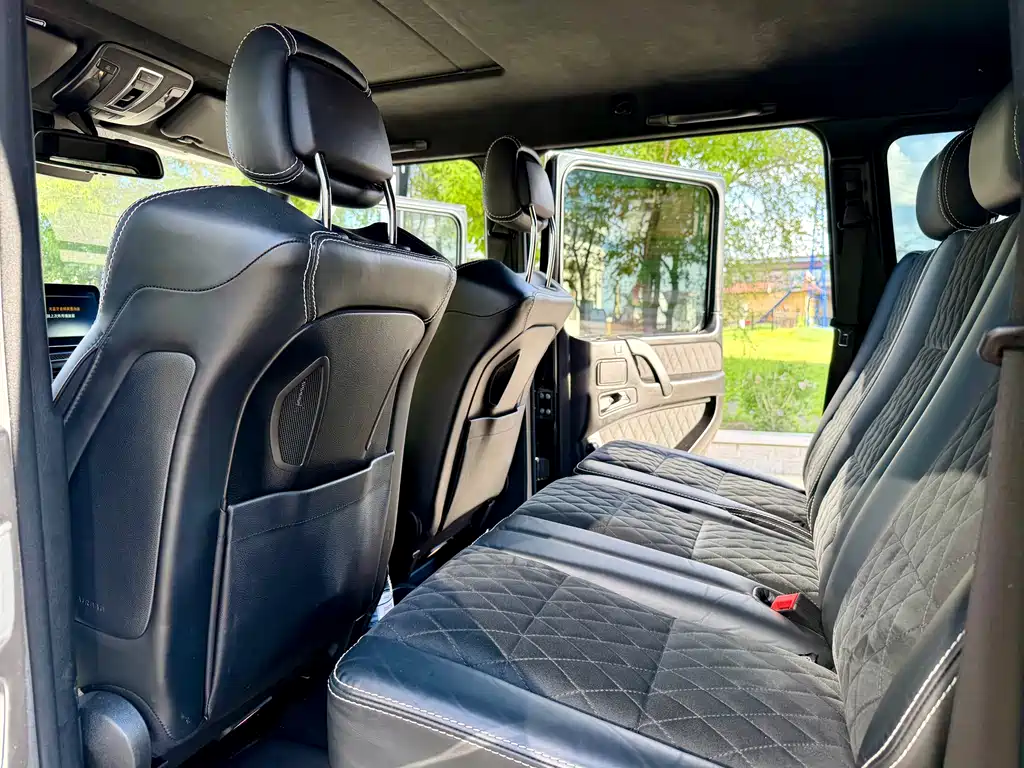 Mercedes-Benz G-Class 2017 — фото 11