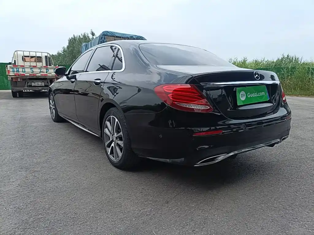 Mercedes-Benz E-Class 2017