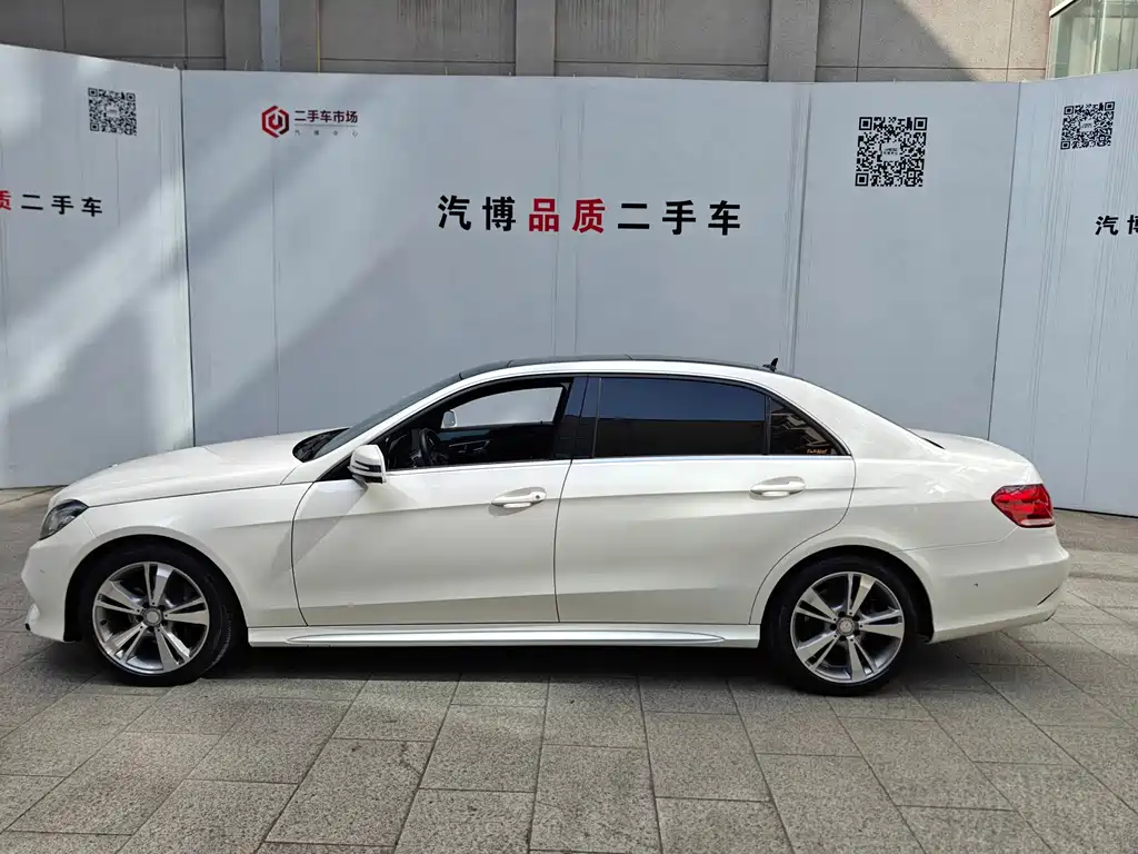 Mercedes-Benz E-Class 2015 — фото 12