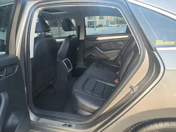 Volkswagen Passat 2014