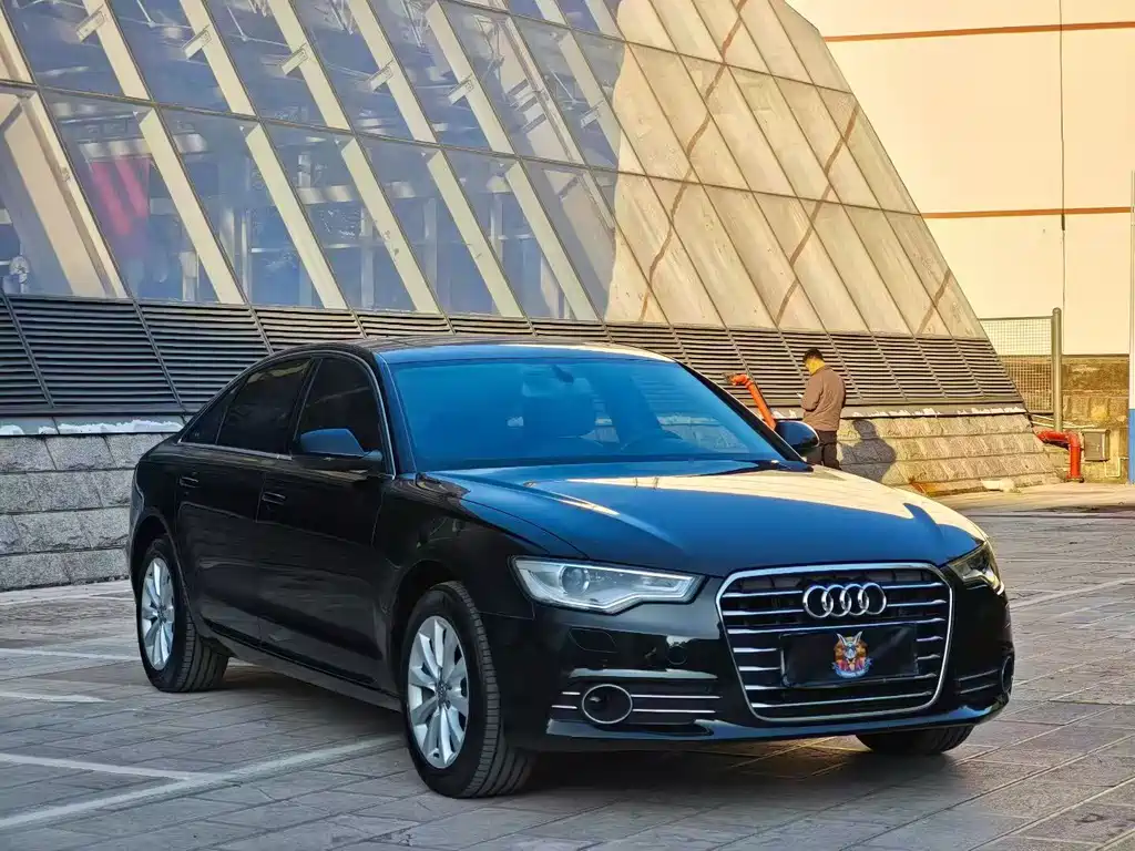 Audi A6L 2014 — фото 3