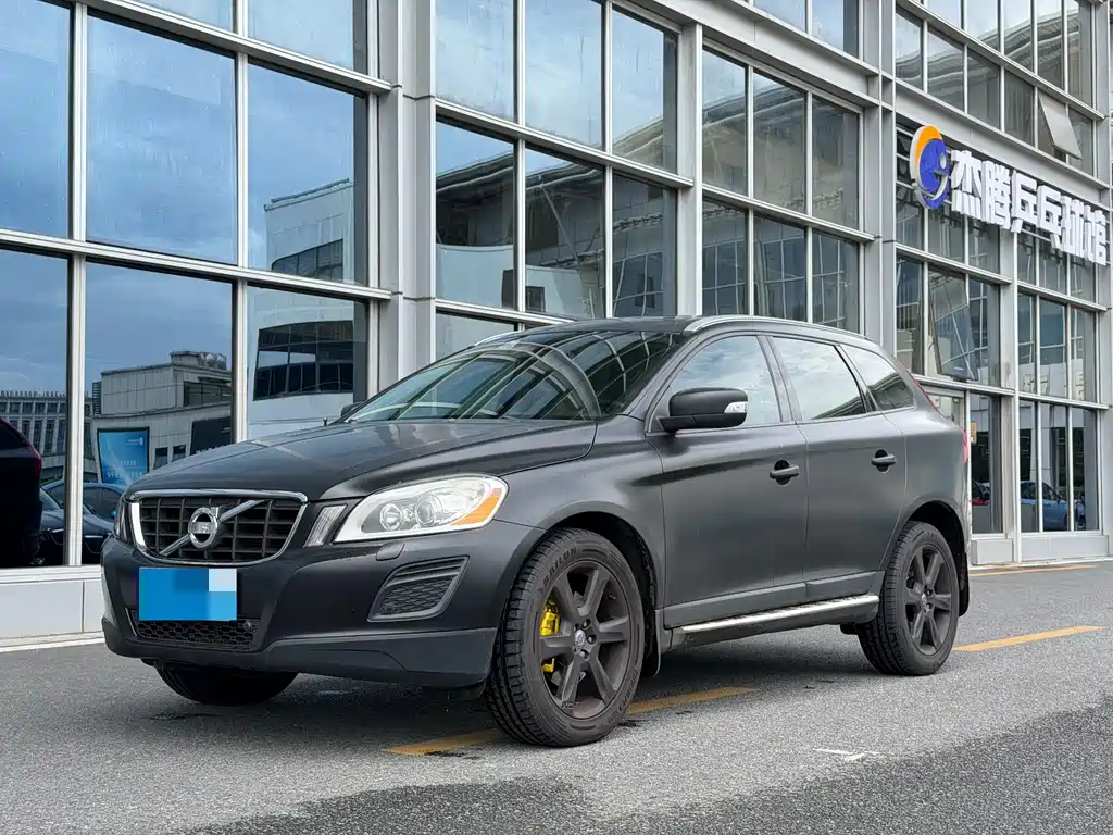 Volvo XC60 2014 — фото 1