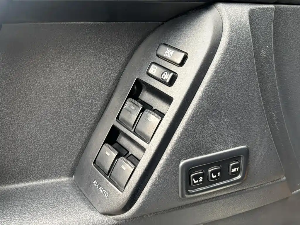 Toyota Prado 2017 — фото 15