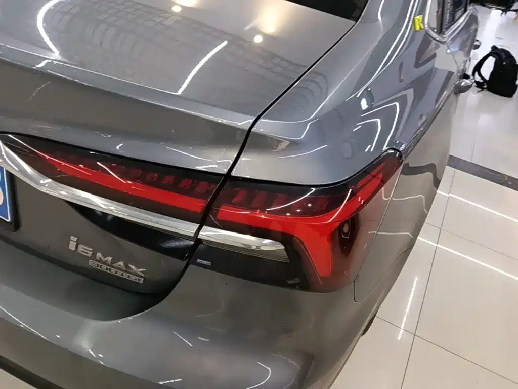 Roewe i6 MAX 2020 — фото 8