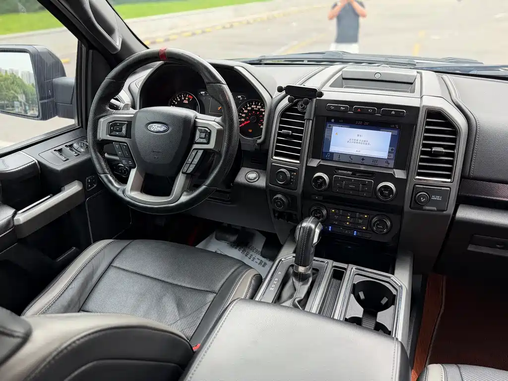 Ford F-150 Raptor 2018 — фото 12