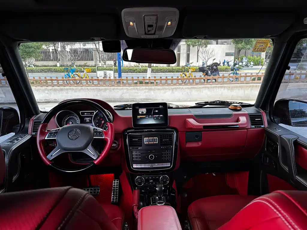 Mercedes-Benz G-Class 2019 — фото 12