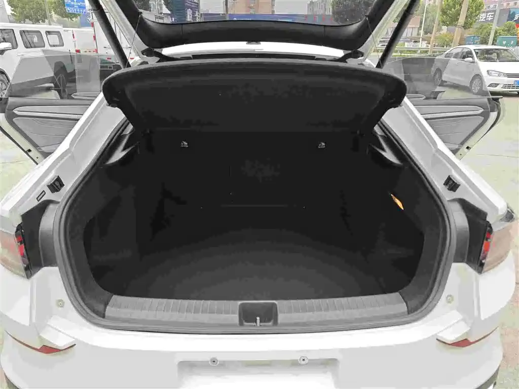 Volkswagen Lamando 2023