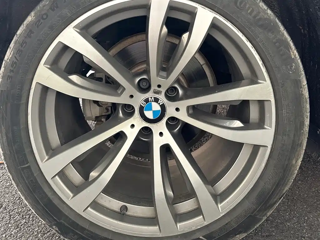 BMW X5 2018 — фото 11