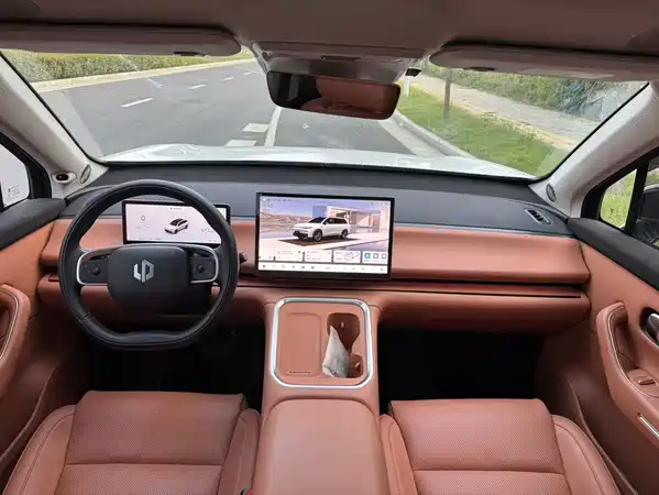 Leapmotor C16 2025