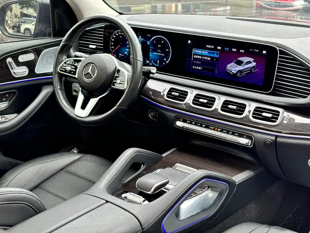 Mercedes-Benz GLE 2019 — фото 18