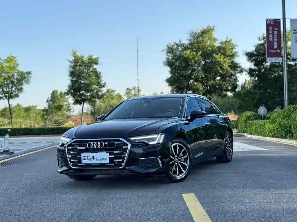 Audi A6L 2020 — фото 1