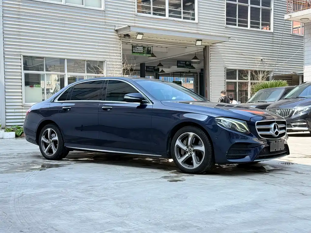Mercedes-Benz E-Class 2019 — фото 3