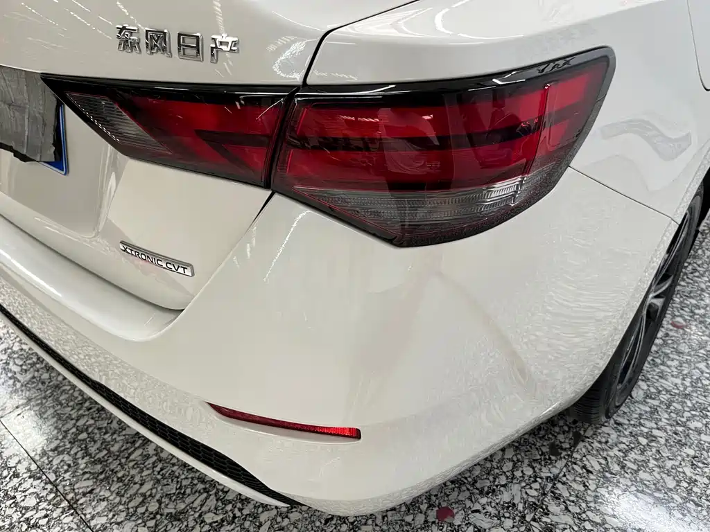 Nissan Sylphy 2019 — фото 19