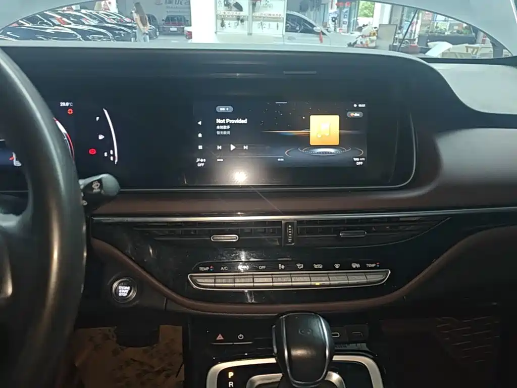 GAC Trumpchi M6 2023 — фото 13