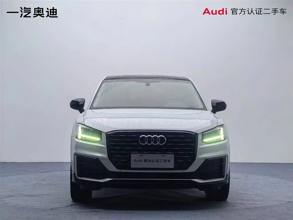 Audi Q2L 2021 — фото 2
