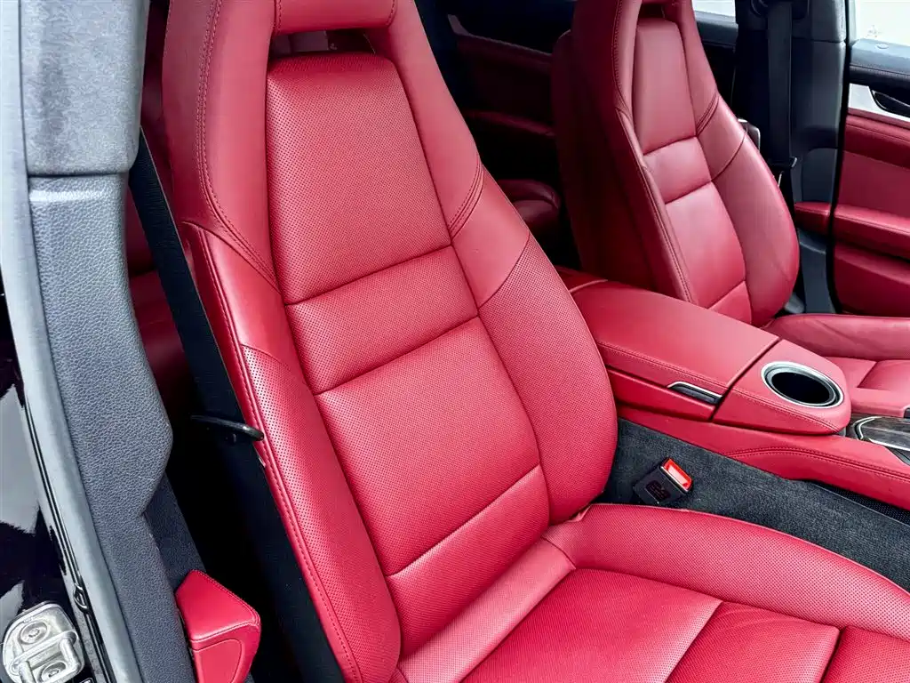 Porsche Panamera 2016 — фото 19