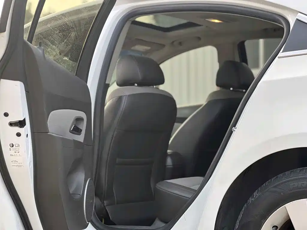 Chevrolet Cruze 2014