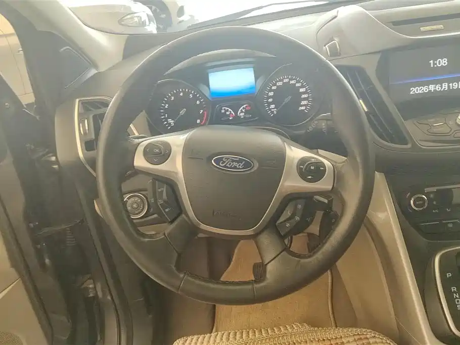 Ford Kuga 2013 — фото 15