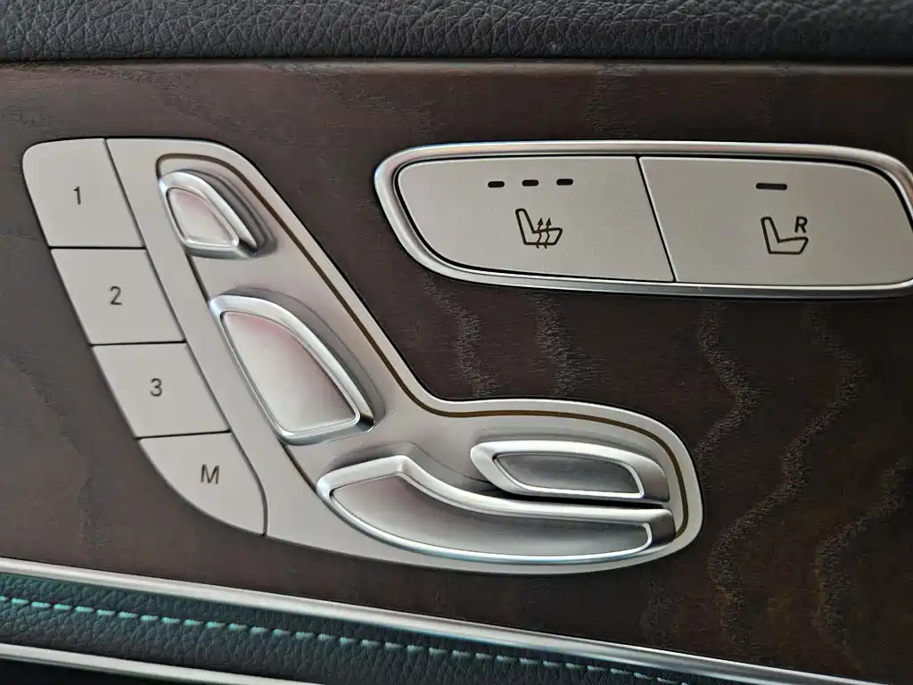 Mercedes-Benz GLC 2020 — фото 12