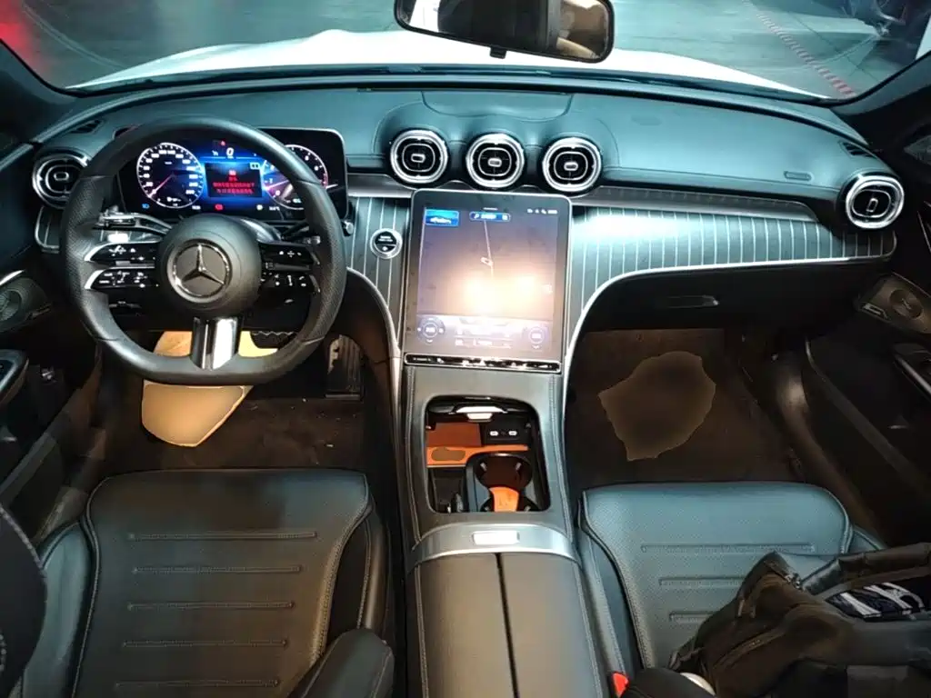 Mercedes-Benz C-Class 2022 — фото 10
