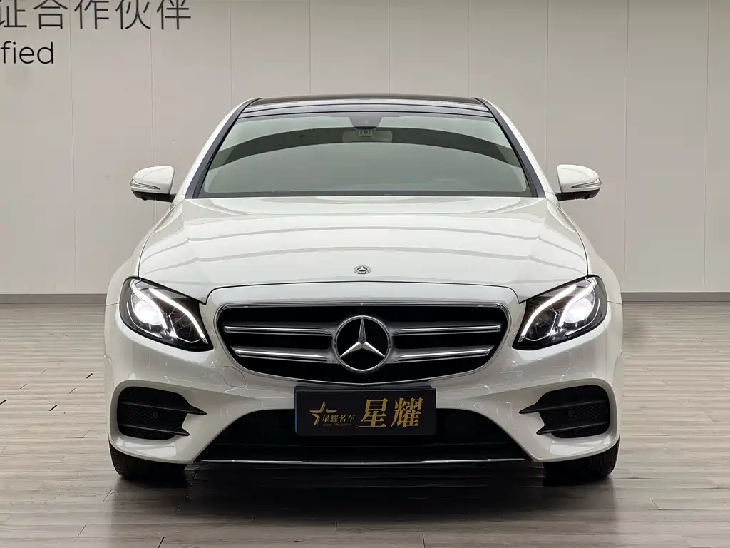 Mercedes-Benz E-Class 2019 — фото 10