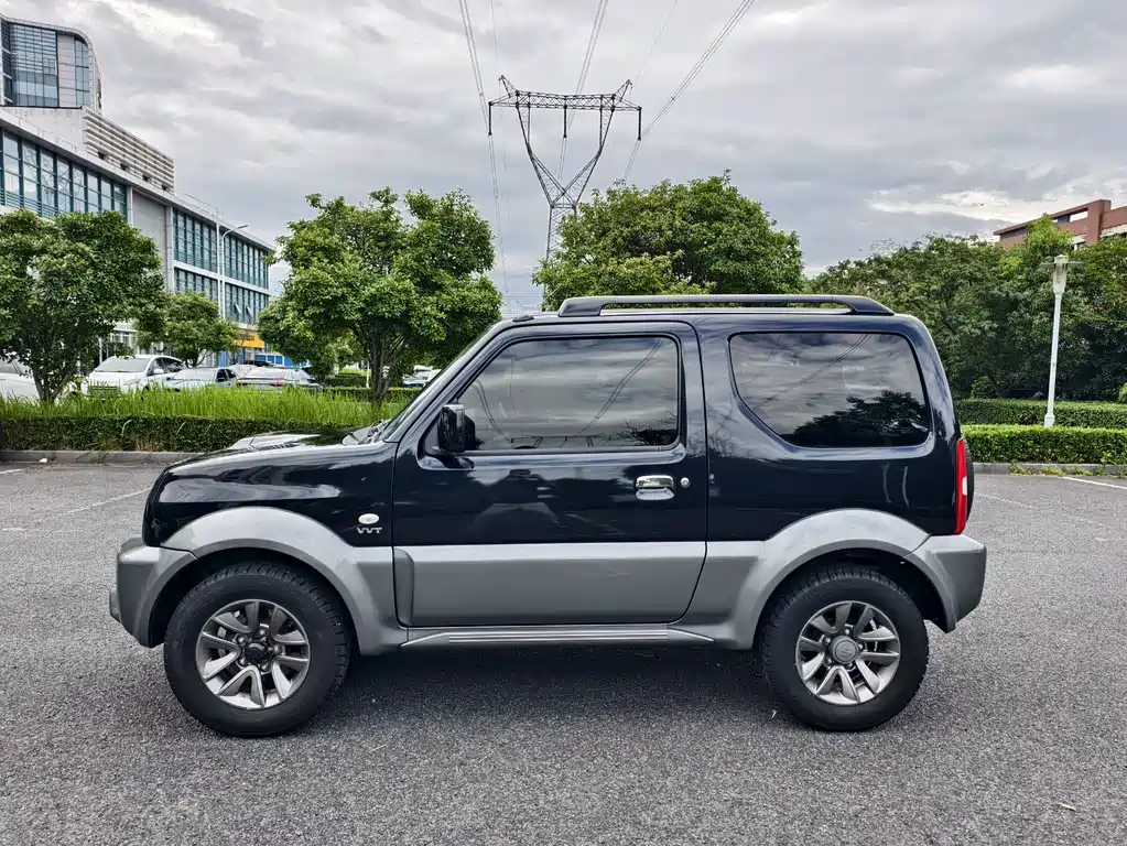 Suzuki Jimny 2018 — фото 8