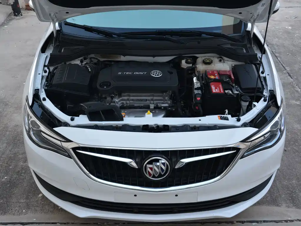 Buick Excelle GT 2022 — фото 12