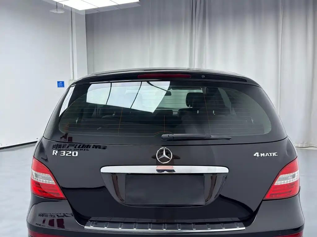 Mercedes-Benz R-Class 2015 — фото 4