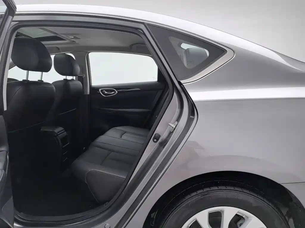 Nissan Sylphy 2019 — фото 15