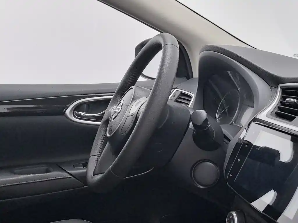 Nissan Sylphy 2019 — фото 22