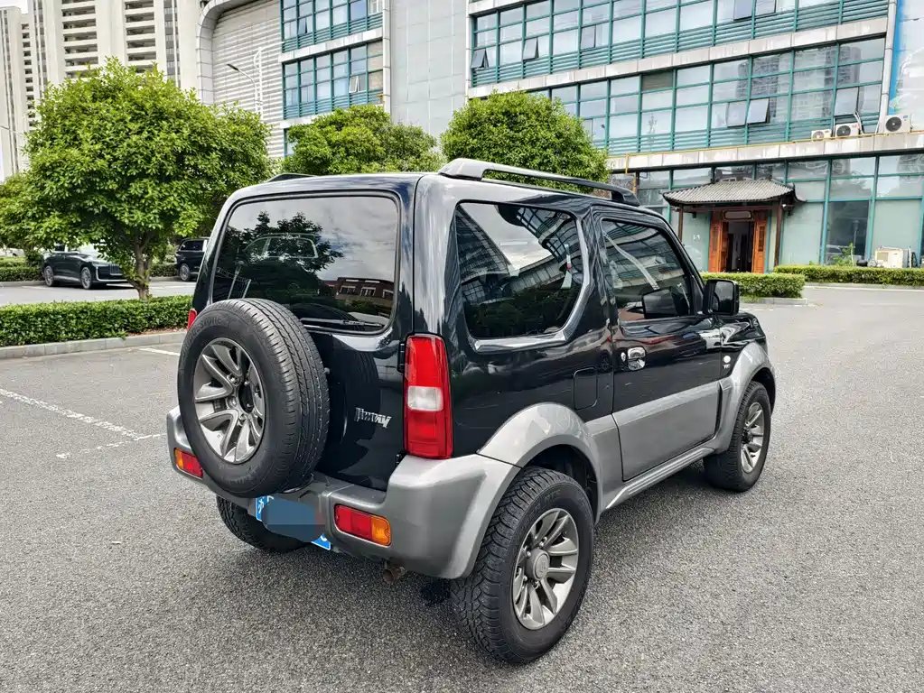 Suzuki Jimny 2018