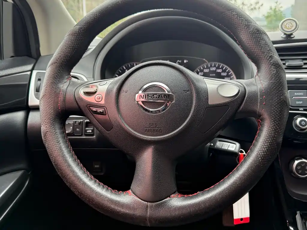 Nissan Sylphy 2018 — фото 17