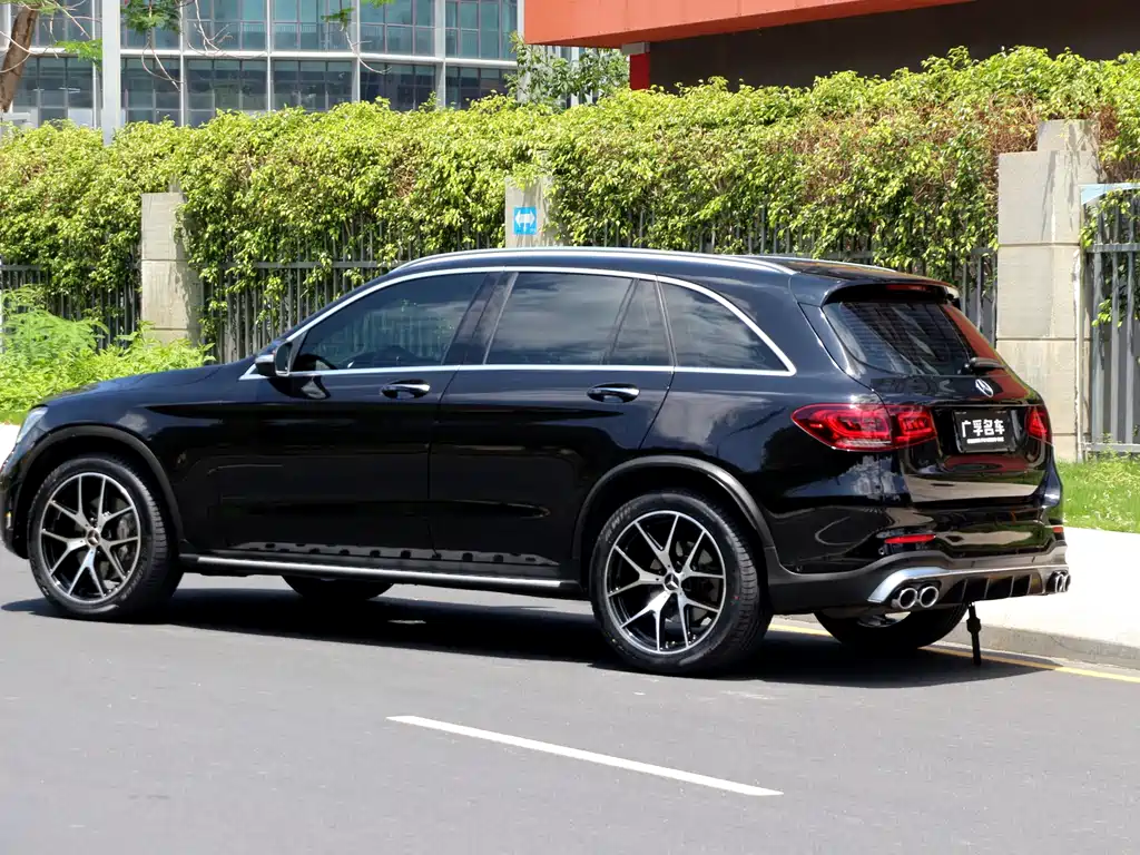 Mercedes-Benz GLC AMG 2020 — фото 11