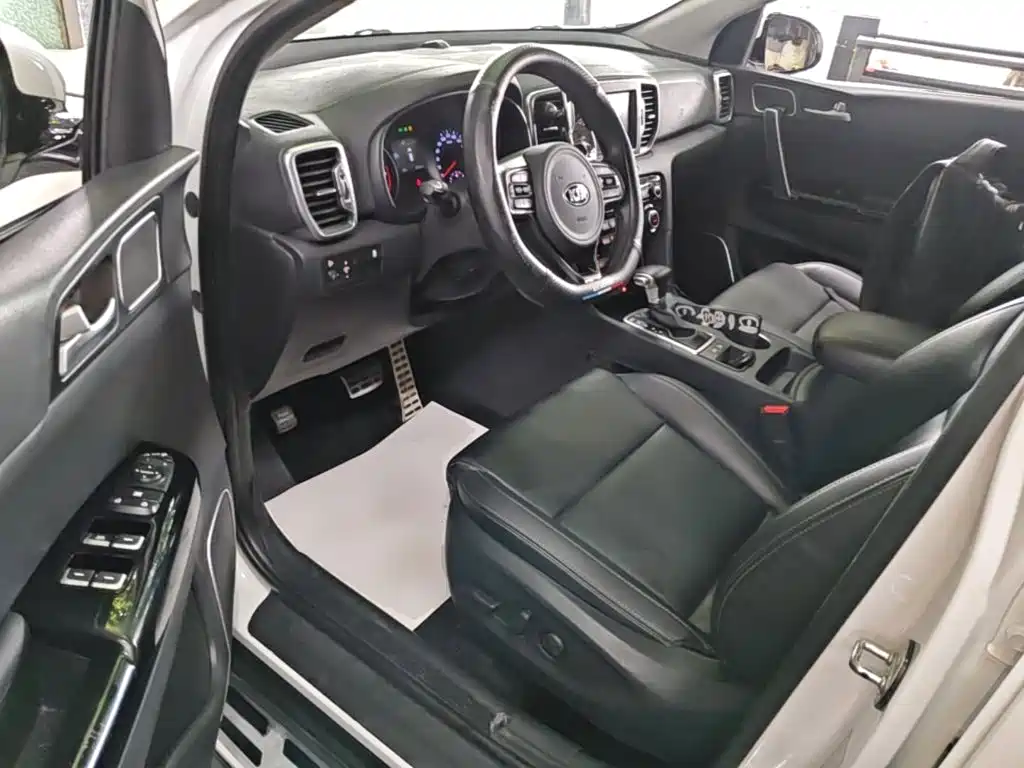 Kia KX5 2017 — фото 16
