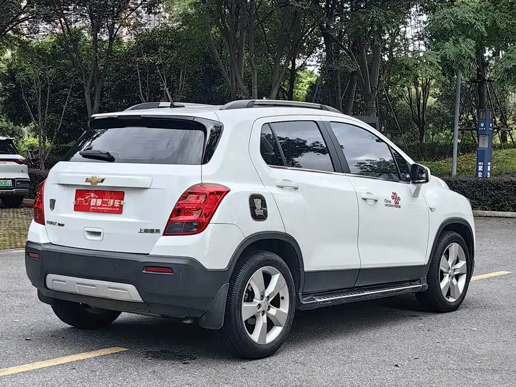 Chevrolet Trax 2015 — фото 13