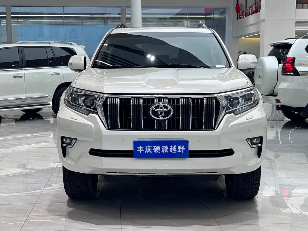 Toyota Prado 2018 — фото 2