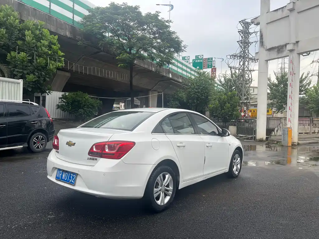 Chevrolet Cruze 2015