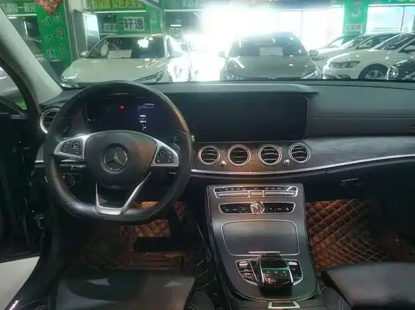 Mercedes-Benz E-Class 2018