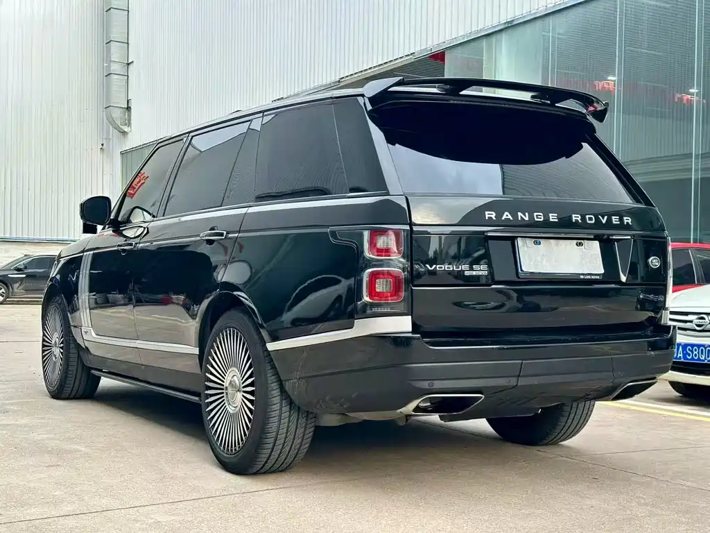 Land Rover Range Rover 2015 — фото 6