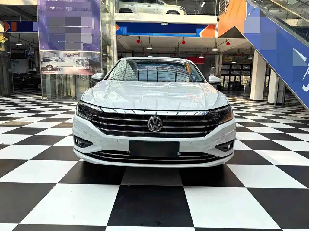 Volkswagen Sagitar 2021