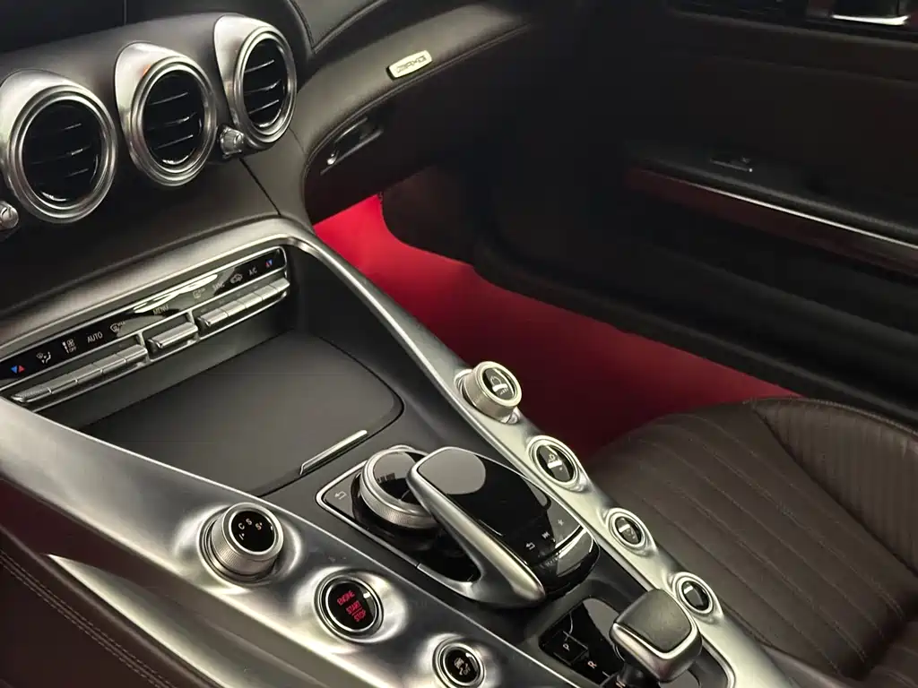 Mercedes-Benz AMG GT 2019 — фото 4