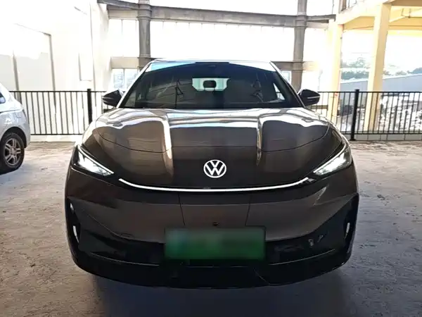 Volkswagen Distinctive 06 2025