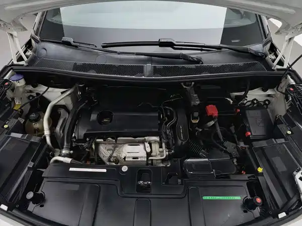 Peugeot 5008 2017