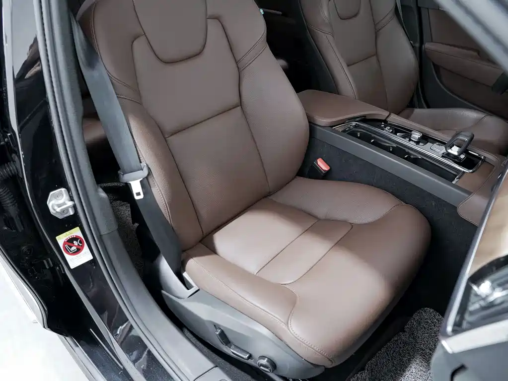 Volvo S90 2021 — фото 13